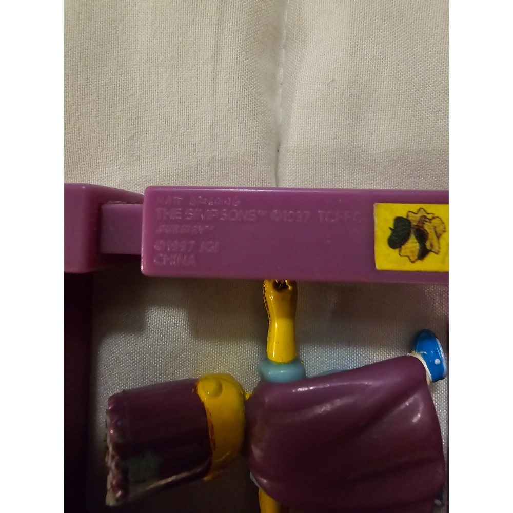 1997 The Simpsons Bartman Bart Figure in Purple Frame Mattel – Damaged / For Par - Picture 4 of 4